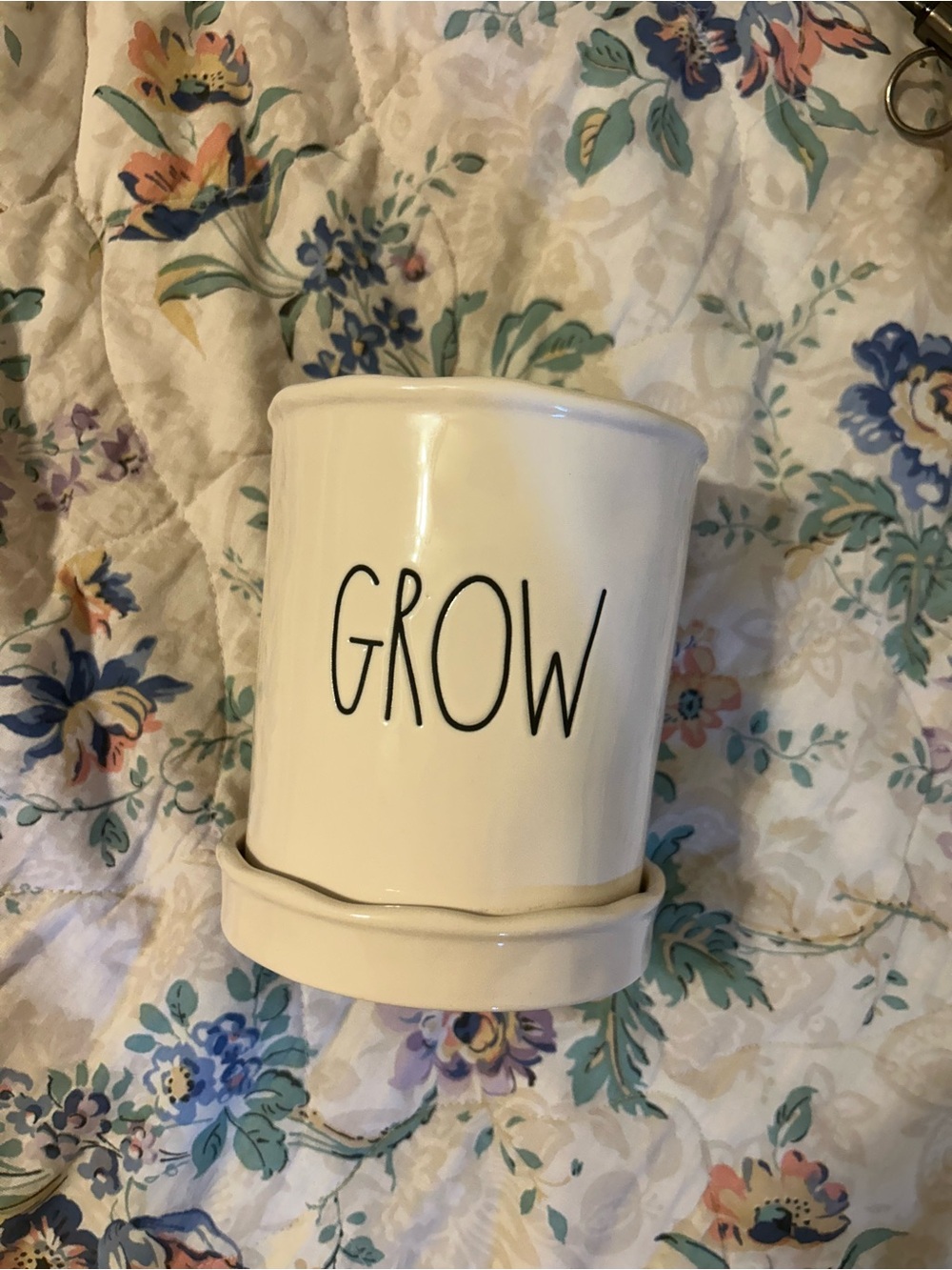 Rae Dunn Cream Planter with 'GROW' Black Lettering